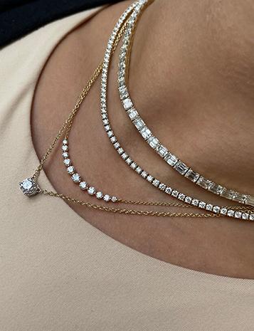 Necklaces & Pendants